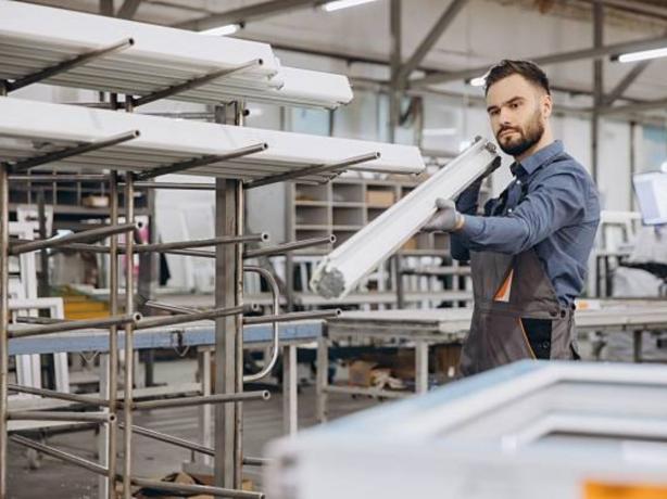 6 Technical Standards Used by Polycarbonate Extrusion Manufacturers